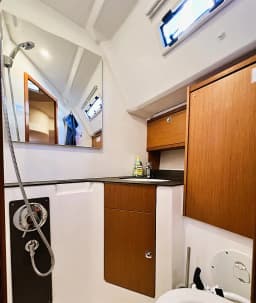 Bavaria 46 Cruiser in Split / ACI Marina Split thumbnail 19