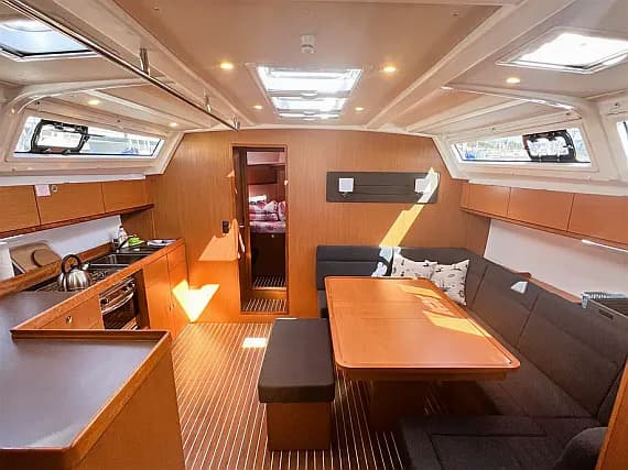 Bavaria 46 Cruiser in Split / ACI Marina Split - Photo 3