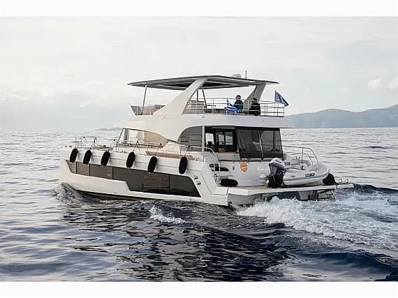 Aventura 50 MY in Athens / Alimos Marina - Photo 2