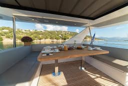 Aventura 50 MY in Athens / Alimos Marina thumbnail 16