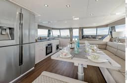 Aventura 50 MY in Athens / Alimos Marina thumbnail 8