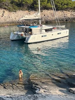 Lagoon 52F in Marina Agana thumbnail 13