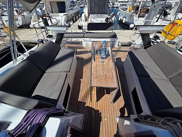Dufour 470 in Šibenik / D-Marin Marina Mandalina - Photo 5