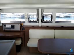 Lagoon 450 Fly in Paros port thumbnail 20