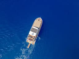 Motoryacht in Göcek Mucev Marina thumbnail 13