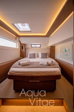 Lagoon 46 in Athens / Alimos Marina thumbnail 18