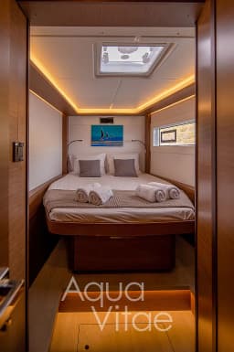 Lagoon 46 in Athens / Alimos Marina thumbnail 20