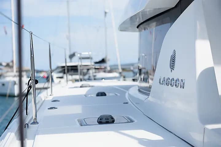Lagoon 42 in Lefkada / Port of Lefkas - Photo 4