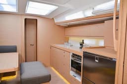Dufour 460 Grand Large in Athens / Alimos Marina thumbnail 12