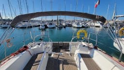Sun Odyssey 379 in Saint-Quay-Portrieux / Port d'Armor thumbnail 14