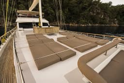 Motoryacht in Fethiye port thumbnail 12