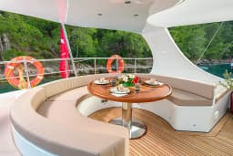 Motoryacht in Fethiye port thumbnail 27
