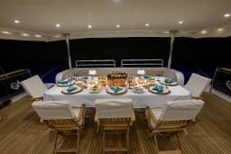 Motoryacht in Fethiye port thumbnail 30