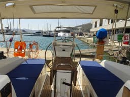 Bavaria 36 Cruiser in Primošten / Marina Kremik thumbnail 8