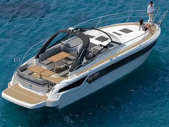Bavaria Sport 360 Open in Mallorca / El Toro / Port Adriano - image 1