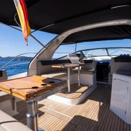 Bavaria Sport 360 Open in Mallorca / El Toro / Port Adriano thumbnail 5