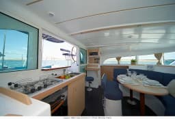 Lagoon 380 in Sardinia / Portisco / Cala dei Sardi thumbnail 5