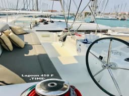 Lagoon 450 in Sukošan / D-Marin Dalmacija Marina thumbnail 7