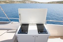 Motoryacht in Rogoznica / Marina Frapa thumbnail 14
