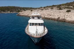 Motoryacht in Rogoznica / Marina Frapa thumbnail 17