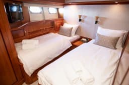 Motoryacht in Rogoznica / Marina Frapa thumbnail 29