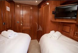 Motoryacht in Rogoznica / Marina Frapa thumbnail 30