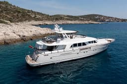 Motoryacht in Rogoznica / Marina Frapa thumbnail 6