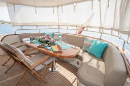 Motoryacht in Rogoznica / Marina Frapa thumbnail 9
