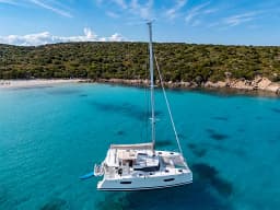 Astréa 42 in Sardinia / Cannigione thumbnail 6