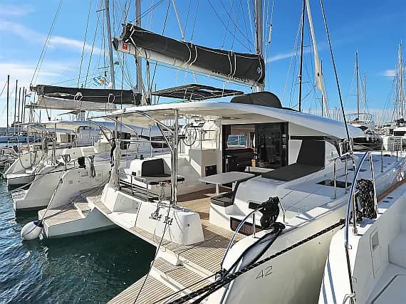 Lagoon 42 in Sukošan / D-Marin Dalmacija Marina - Photo 1