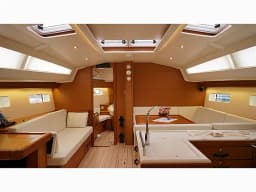 Jeanneau 51 in Marmaris / Albatros Marina thumbnail 2