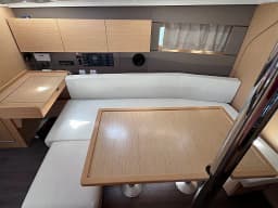 Oceanis 38 in Sukošan / D-Marin Dalmacija Marina thumbnail 10
