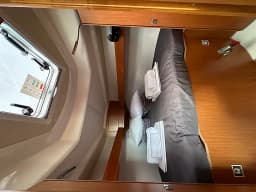 Bavaria Cruiser 34 in Athens / Alimos Marina thumbnail 13