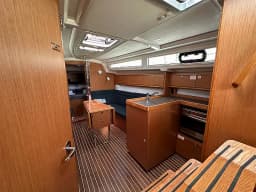 Bavaria Cruiser 34 in Athens / Alimos Marina thumbnail 7