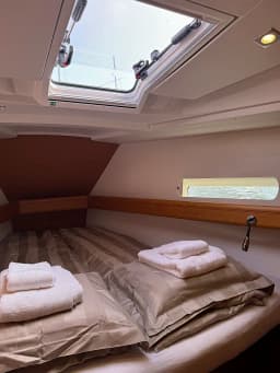 Sun Odyssey 409 in Hjellestad Marina thumbnail 6