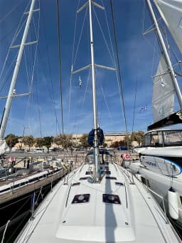 Oceanis 54 in Lavrion Main Port thumbnail 21