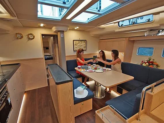 Hanse 575 in Bodrum / Gumbet Limani - Photo 3