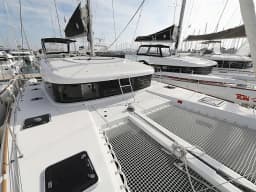 Lagoon 40 in Sukošan / D-Marin Dalmacija Marina thumbnail 10