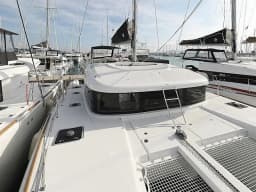 Lagoon 40 in Sukošan / D-Marin Dalmacija Marina thumbnail 11