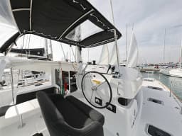 Lagoon 40 in Sukošan / D-Marin Dalmacija Marina thumbnail 29