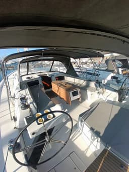 Dufour 530 in Sardinia / Cagliari / Marina di Bonaria thumbnail 8