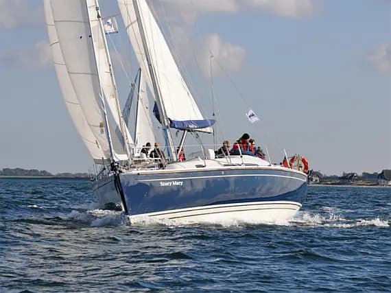 Hanse 370 in Altefähr Harbor - image 1