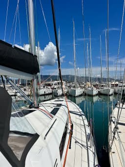 Oceanis 51.1 in Corfu / Gouvia / D-Marin Marina Gouvia thumbnail 6