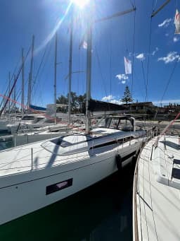 Oceanis 51.1 in Corfu / Gouvia / D-Marin Marina Gouvia thumbnail 7