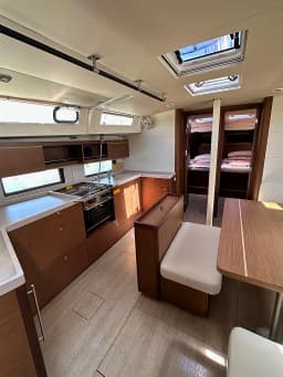 Oceanis 46.1 in Athens / Alimos Marina thumbnail 10