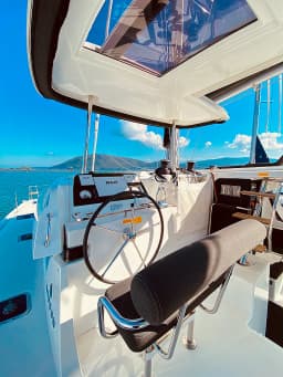 Lagoon 42 in Lefkada / D-Marin Marina Lefkas thumbnail 14