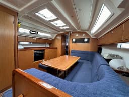 Bavaria Cruiser 41 in Athens / Alimos Marina thumbnail 9