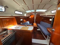 Oceanis 323 in Punta Ala thumbnail 13