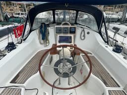 Oceanis 323 in Punta Ala thumbnail 22