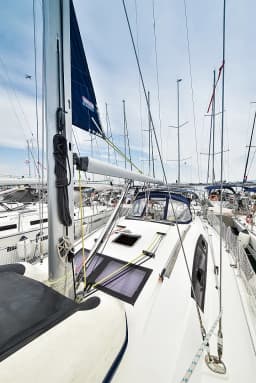 Oceanis 43 in Sukošan / D-Marin Dalmacija Marina thumbnail 7